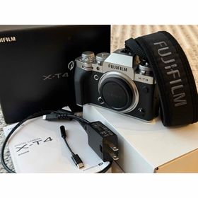 フジフイルム(富士フイルム)のFUJIFILM ボディ X-T4 SILVER(ミラーレス一眼)