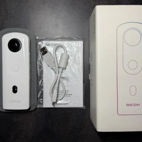 RICOH THETA SC2 白 360度カメラ 純正カバーセット 957