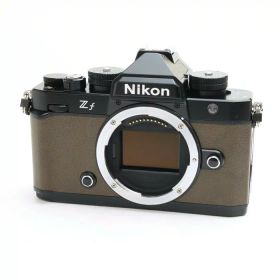 【中古】 《並品》 Nikon Zf ボディ プレミアムエクステリア張替済み ブラック 【安心☆バッテリーは新品です！】 [ デジタルカメラ ]