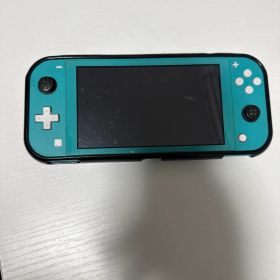 Nintendo Switch Lite ターコイズ ピカチュウデザイン