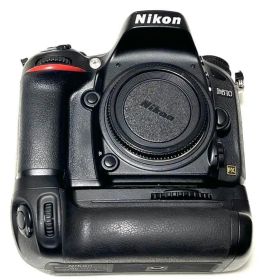 ☆撮影数3万回以下☆NikonD610純正パワーパック付セット FXフルサイズ