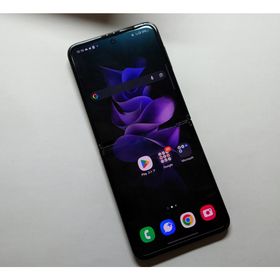 ギャラクシー(Galaxy)のGALAXY z flip3 ブラック(スマートフォン本体)