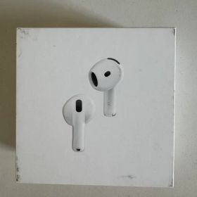 Apple アクティブノイズキャンセリング搭載AirPods 4