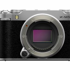 FUJIFILM X-M5 ボディ [シルバー］【新品・メーカー1年保証付き】
