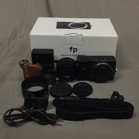 SIGMA fp 45mm F2.8 DG DN ミラーレス一眼カメラ 動作確認済み 箱付き シグマ