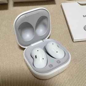 【別売り可】Galaxy Buds Live ワイヤレスイヤホン ポケモン