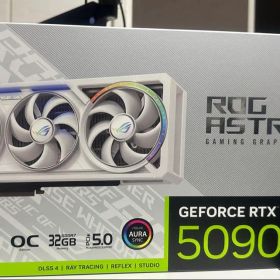 ASUS ROG ASTRAL GeForce RTX 5090 WHITE
