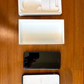 iPhone SE (第3世代) 128GB