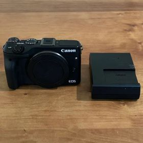 【ジャンク扱い】Canon EOS M3ミラーレスカメラ ブラック