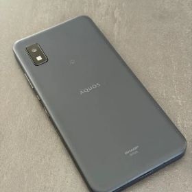 AQUOS wish SHG06 チャコール SIMフリー