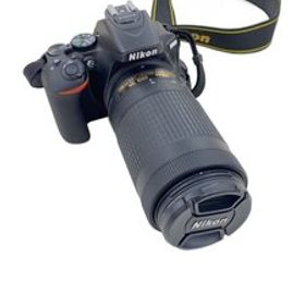 Nikon◆デジタル一眼カメラ D5600 ダブルズームキット