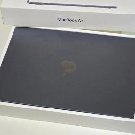 【新品同様】MacBook Air M2 16GB 1TB 充電1回