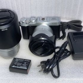 ■FUJIFILM/富士フィルム■ミラーレス一眼■X-A1 ダブルズームレンズキット/SLV■中古■ ★即決★