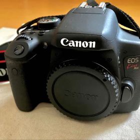 Canon EOS Kiss X8i ダブルズームキット