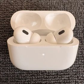 AirPods Pro 第2世代 USB-Cモデル おまけケース付