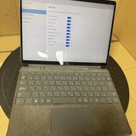 Microsoft Surface Pro 8 1982/256GB/OS無し/通電、タッチ、キーボード操作可能！その他未確認現状品ジャンク品部品取り完全ジャンク品かも