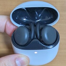 Google Pixel Buds A-Seriesダークオリーブ