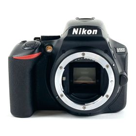 【在庫一掃】 ニコン Nikon D5600 ボディ デジタル 一眼レフカメラ 【中古】