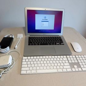 MacBook Air 13インチ 2017 マウスキーボード付き