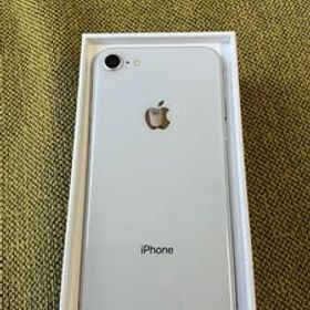 iPhone 8 64GB ホワイト