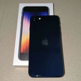 iPhone SE3 64GB SIMフリー おまけ4点