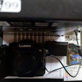 ★美品 Panasonic Lumix DC-G99 ボディ 元箱、説明書など付き 全国送料無料！