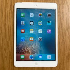 Apple iPad mini 第1世代 ホワイト＆シルバー 【初期化済】
