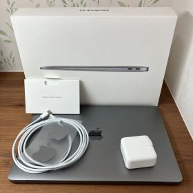 【メモリ16GB】MacBook Air M1 2020 （箱・充電器あり）