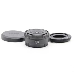 Nikon NIKKOR Z 26mm f/2.8｜Zマウント 単焦点レンズ｜フルサイズ対応 パンケーキ設計・超薄型軽量・スナップ／旅行向け ニコン【中古】