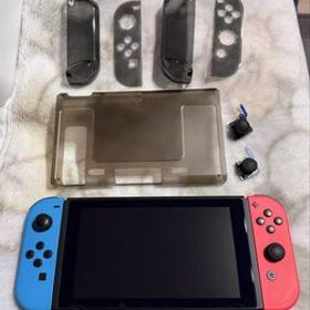 Nintendo Switch 本体 Joy-Con付