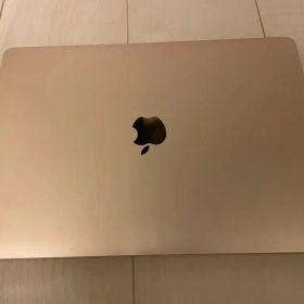 [美品]MacBook Air 2020 13インチ 256GBローズゴールド