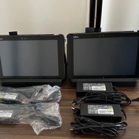 arrows Tab Q509/VEタブレット、拡張グレードル、ACアダプタ【OSなし】