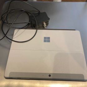 Surface Go3 純正キーボード付き 純正充電器あり 初期化済み