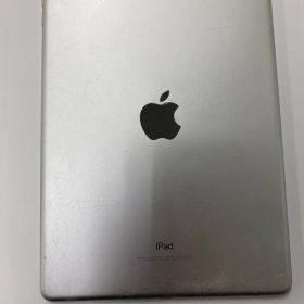 Apple iPad 第6世代 Wi-Fi 32GB Silevr