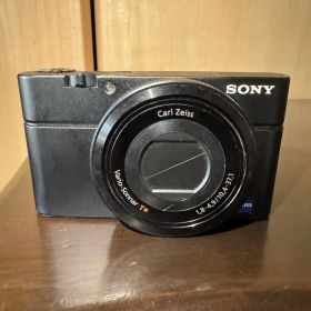 美品 SONY DSC-RX100 初代 バッテリー付 コンデジ