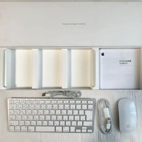 Apple Keyboard 有線 + Magic Mouse