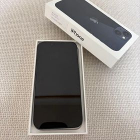 Apple iPhone 13 ミッドナイト本体 特殊ガラス加工iface付き