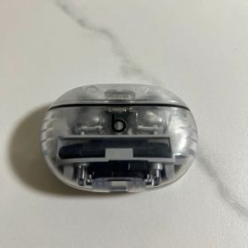 Beats Studio Buds+ スケルトン