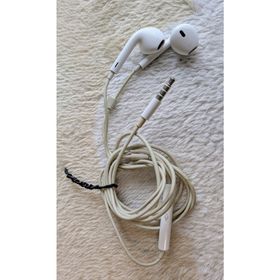 アップル(Apple)のEarPods 3.5 mmヘッドフォンプラグ(ヘッドフォン/イヤフォン)