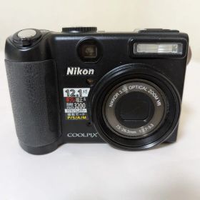 Nikonデジタルカメラ COOLPIX P5100