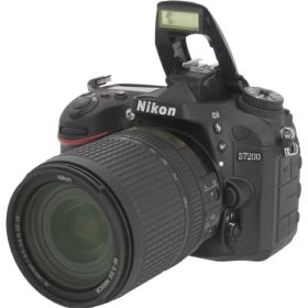 【Nikon】ニコン『D7200 18-140 VR レンズキット』2015年3月発売 デジタル一眼レフカメラ 1週間保証【中古】