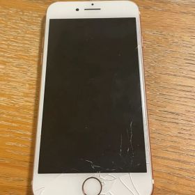 iPhone7 本体 32GB シルバー SIMロックなし