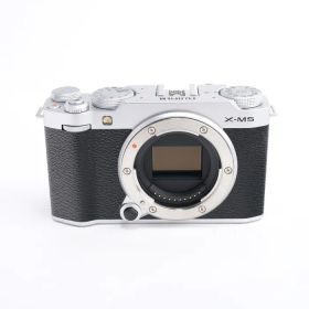 【中古】(フジフイルム) FUJIFILM X-M5 ボディ シルバー