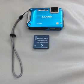 パナソニック(Panasonic) カメラ LUMIX DMC-FT3]