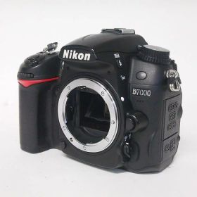 【中古】 (ニコン) Nikon D7000 ボデイ【中古カメラ デジタル一眼】 ランク：B
