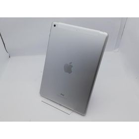 【中古】Apple au 【SIMロック解除済み】 iPad（第6世代/2018） 32GB シルバー MR6P2J/A【新宿東口】保証期間１ヶ月【ランクB】