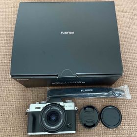 フジフイルム(富士フイルム)の【美品】FUJIFILM X-T30 II シルバー レンズキット(ミラーレス一眼)