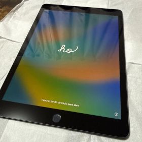 iPad 第8世代 32GB セルラーモデル 10.2インチ Apple