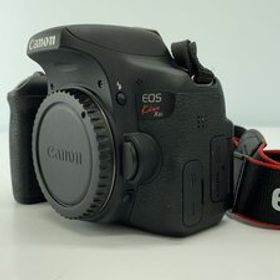 CANON◆デジタル一眼カメラ EOS Kiss X8i ボディ DS126571