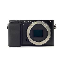 【全額返金保証】【最速発送】Sony デジタル一眼 α6100 ボディ ILCE-6100 ブラック 美品 動作確認済